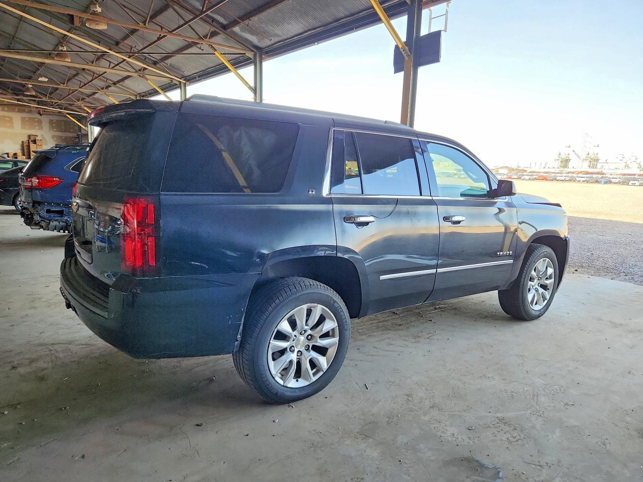 2017 CHEVROLET TAHOE C1500 LT — снимка 3