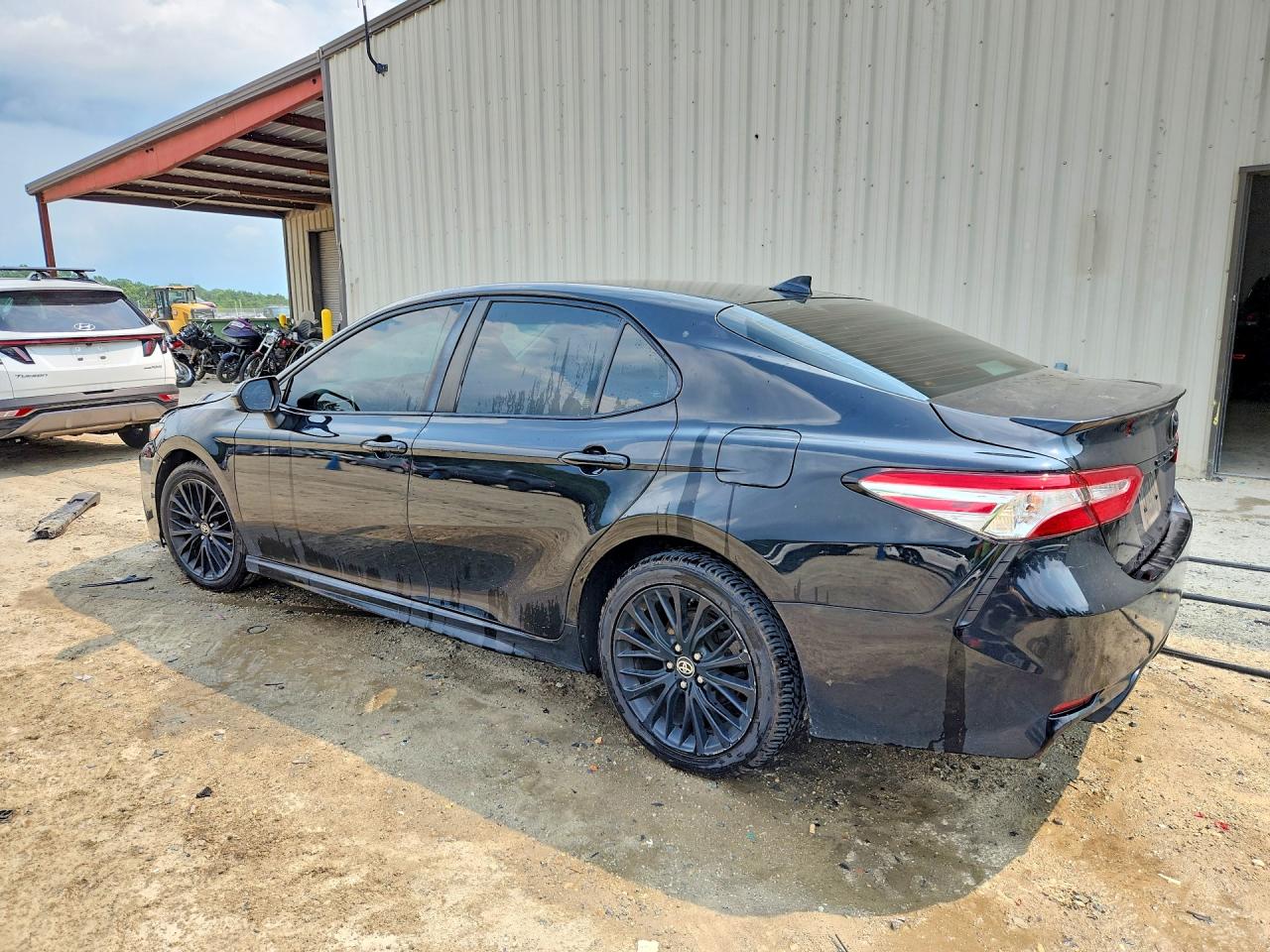 2020 TOYOTA CAMRY SE NIGHTSHADE — снимка 2