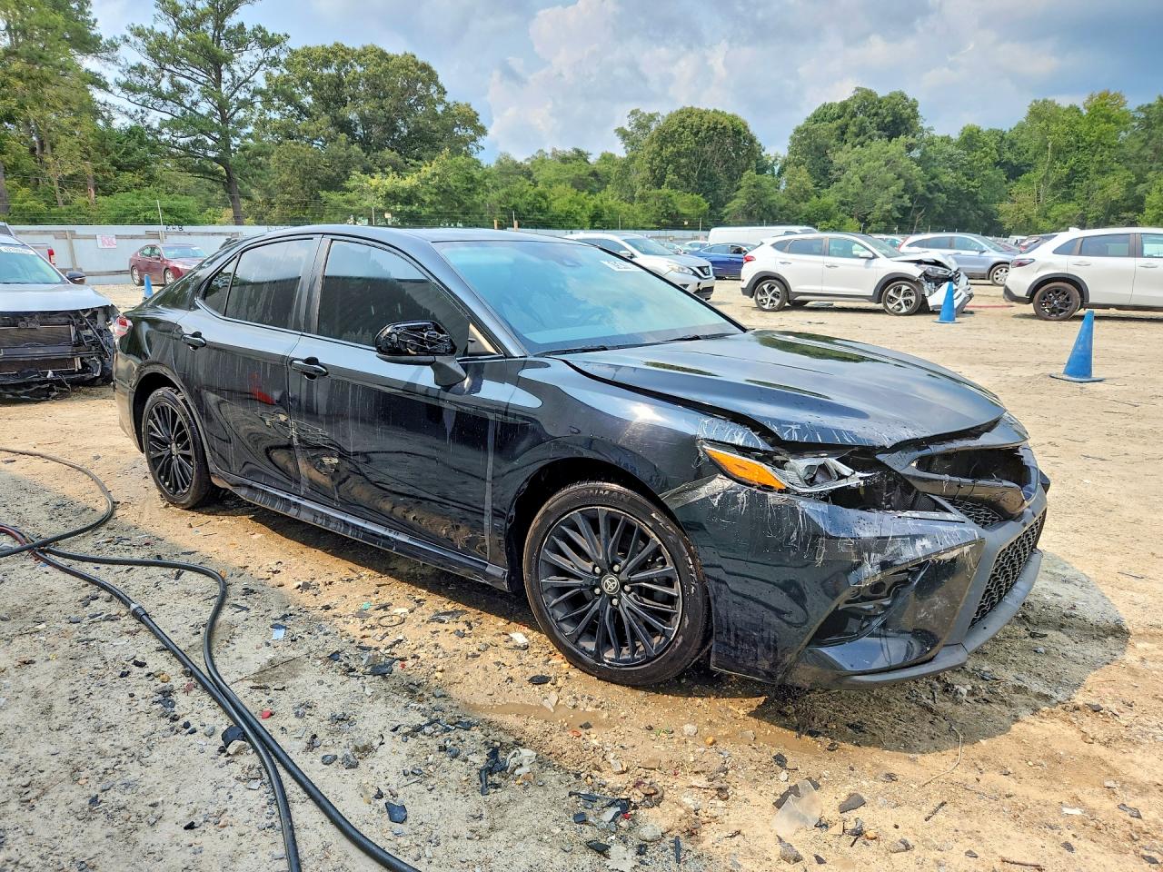 2020 TOYOTA CAMRY SE NIGHTSHADE — снимка 4