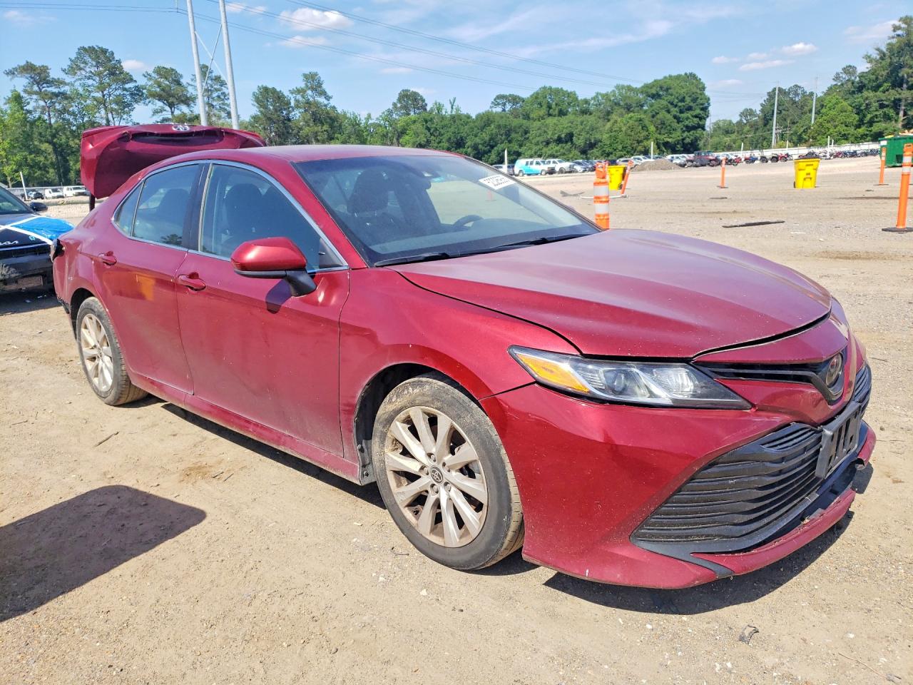 2020 TOYOTA CAMRY LE — снимка 4
