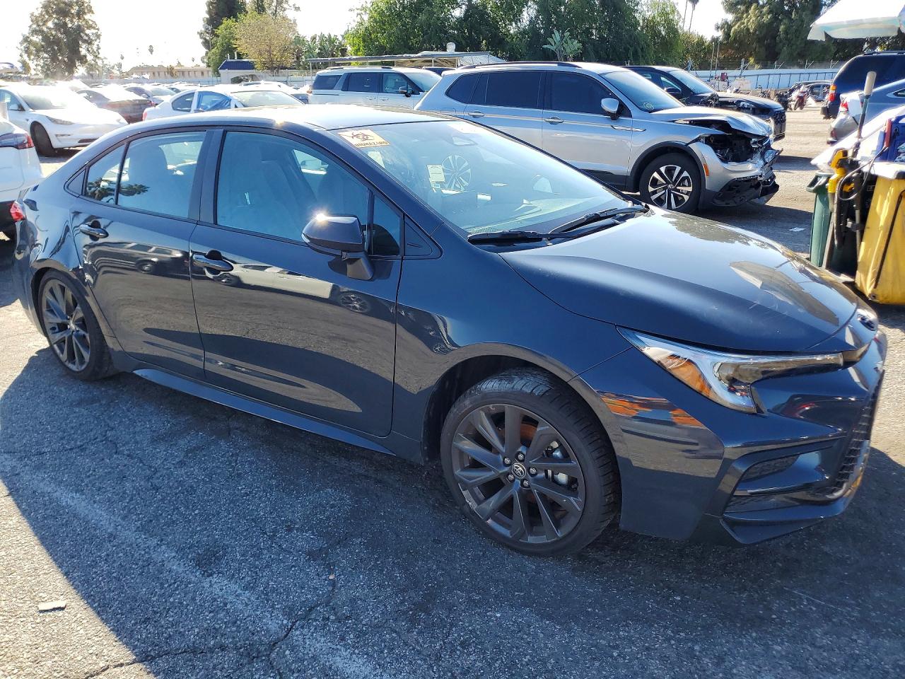 2026 TOYOTA COROLLA SE — снимка 4