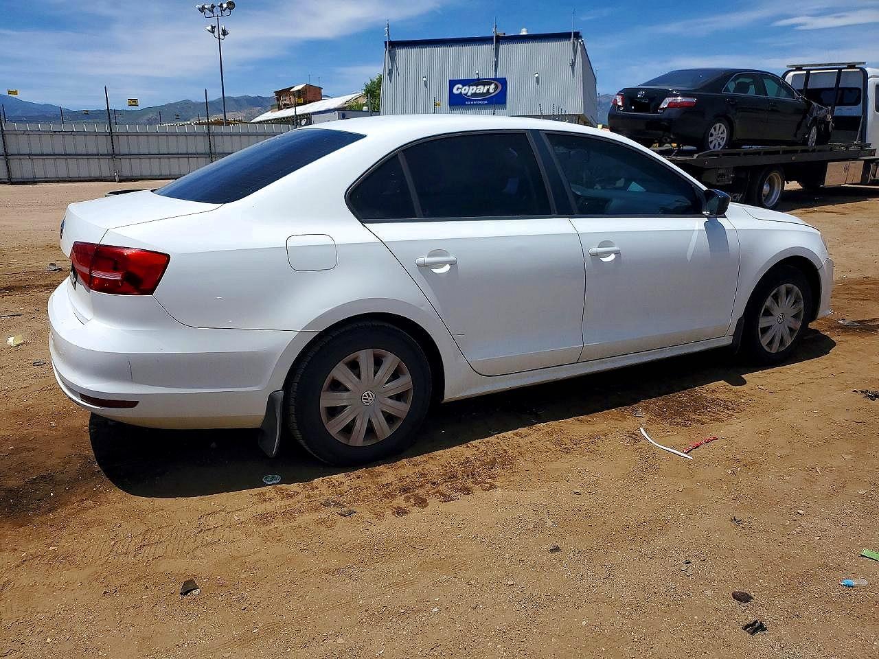 2015 VOLKSWAGEN JETTA BASE — снимка 3