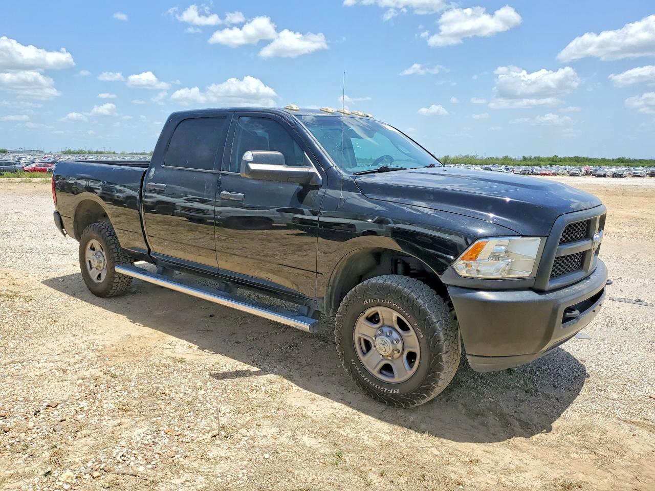 2016 RAM 2500 ST — снимка 4