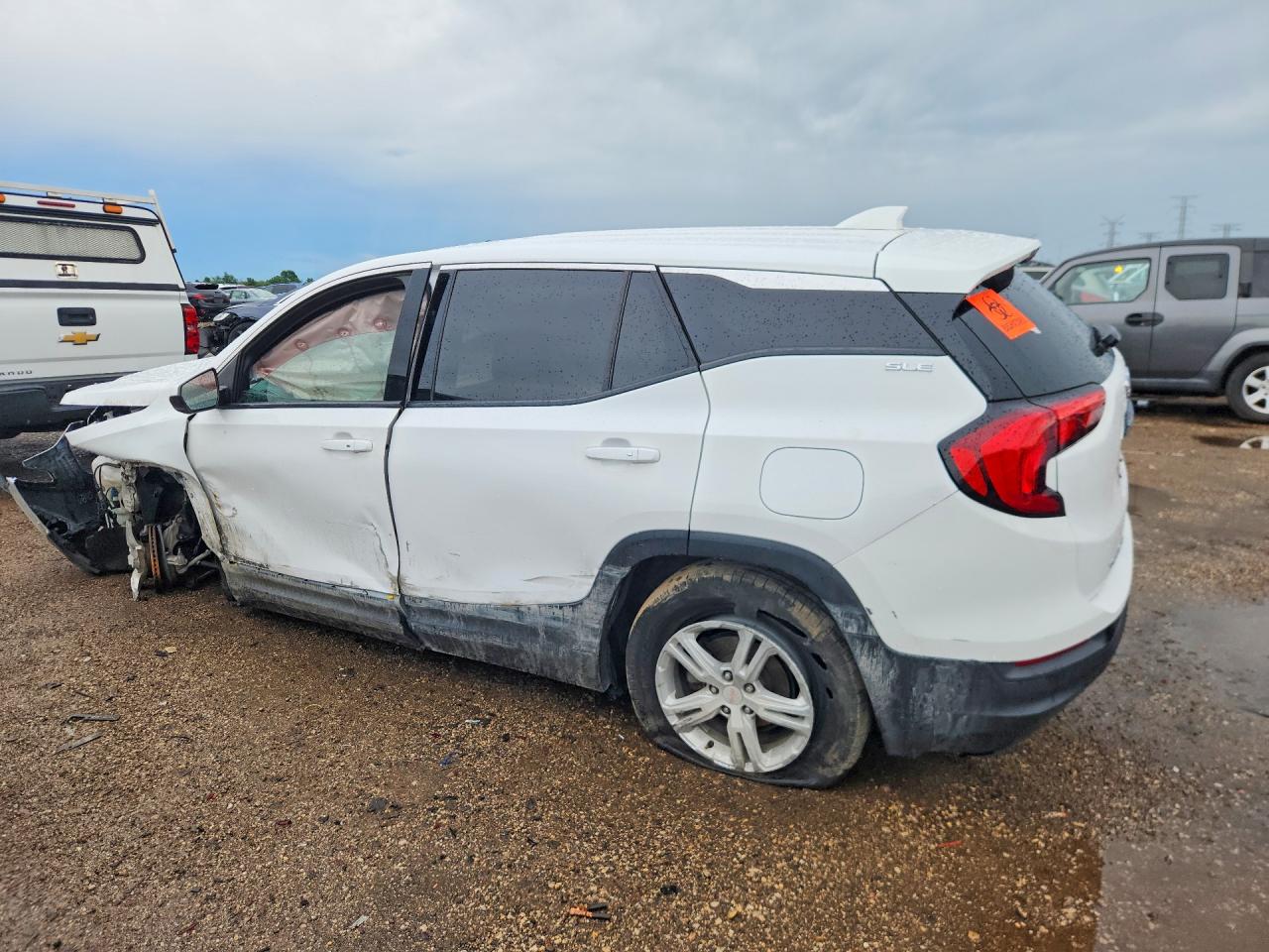 2019 GMC TERRAIN SLE — снимка 2