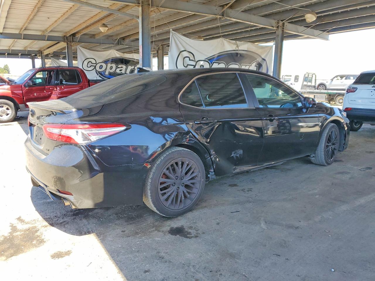 2020 TOYOTA CAMRY SE — снимка 3