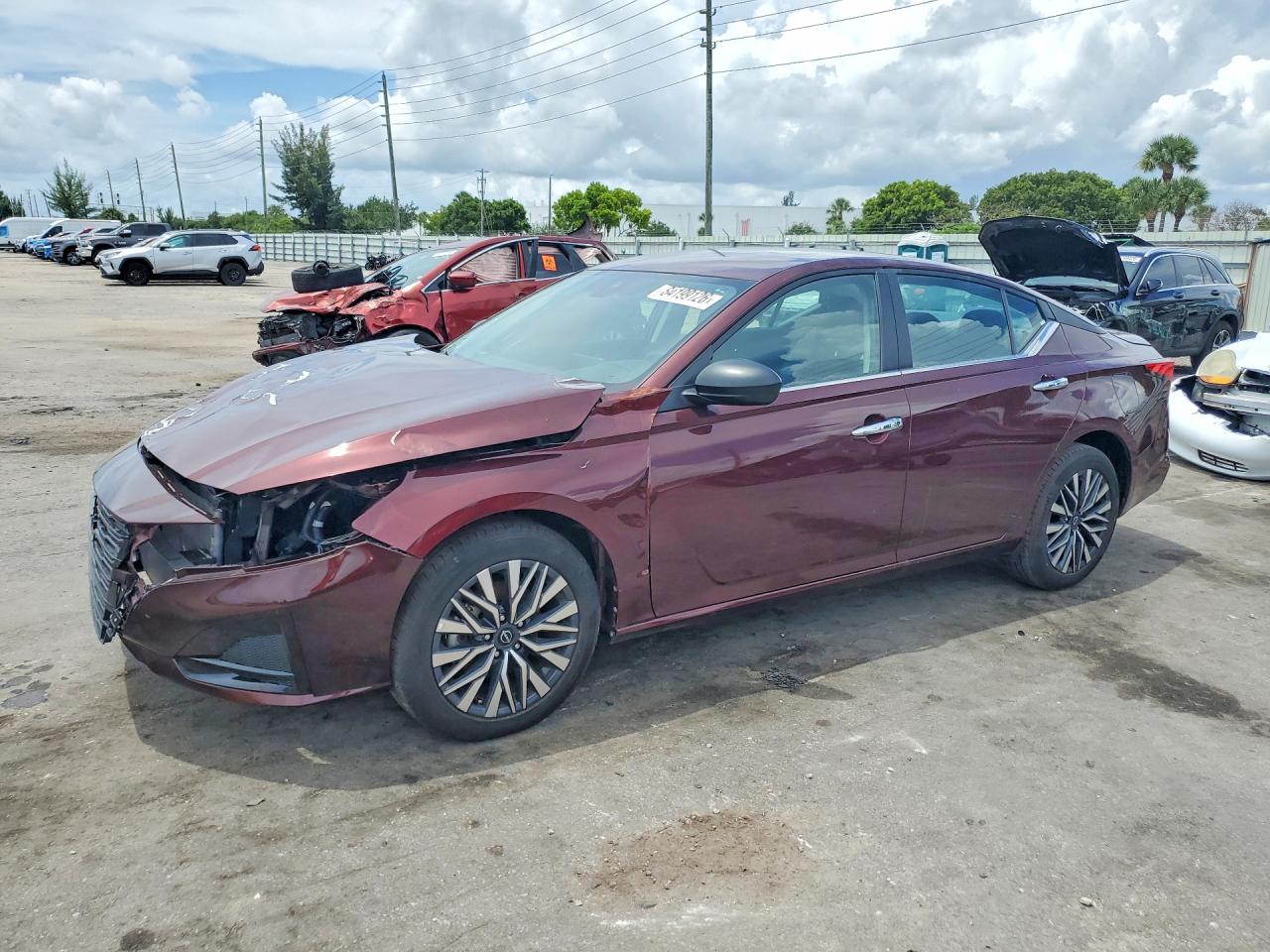 2025 NISSAN ALTIMA SV