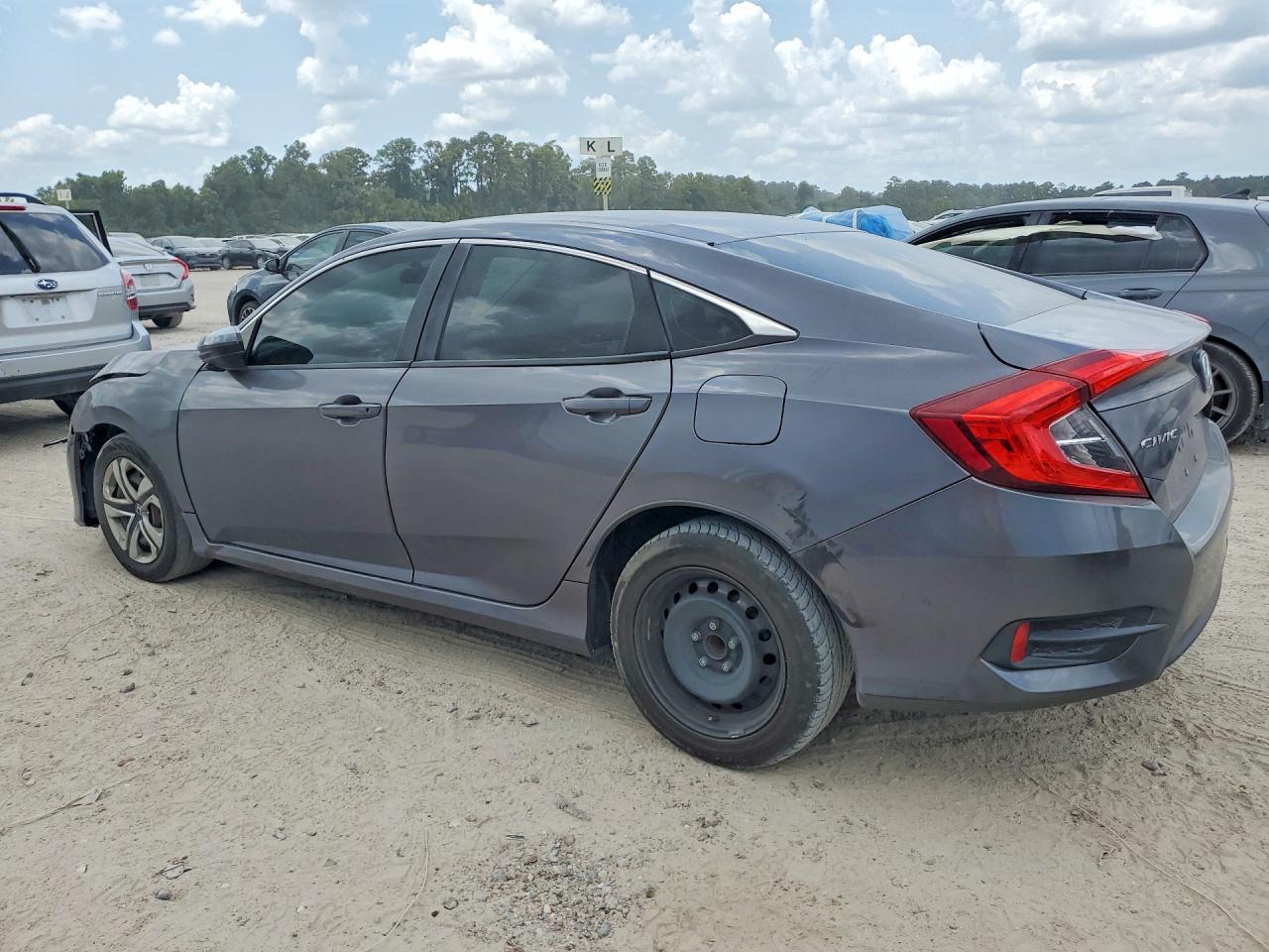 2018 HONDA CIVIC LX — снимка 2