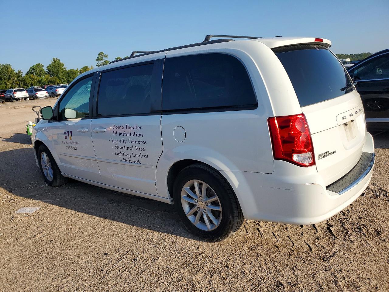 2016 DODGE GRAND CARAVAN SXT — снимка 2