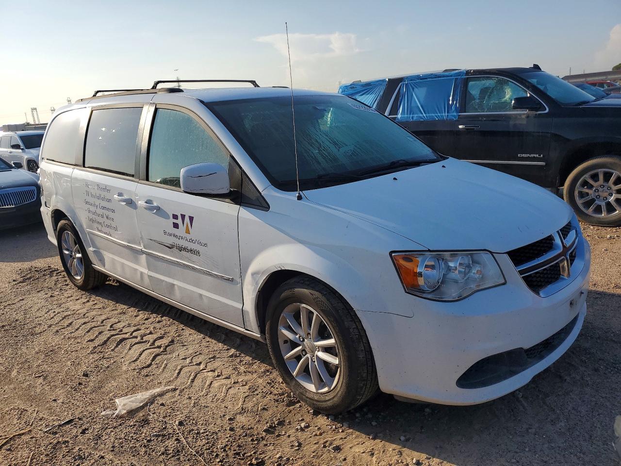 2016 DODGE GRAND CARAVAN SXT — снимка 4