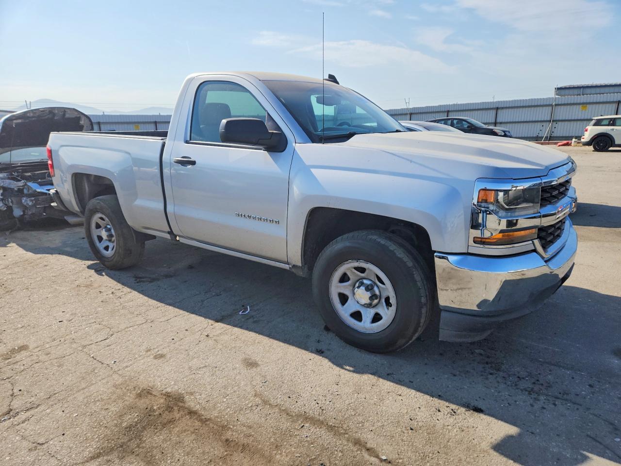 2017 CHEVROLET SILVERADO C1500 — снимка 4