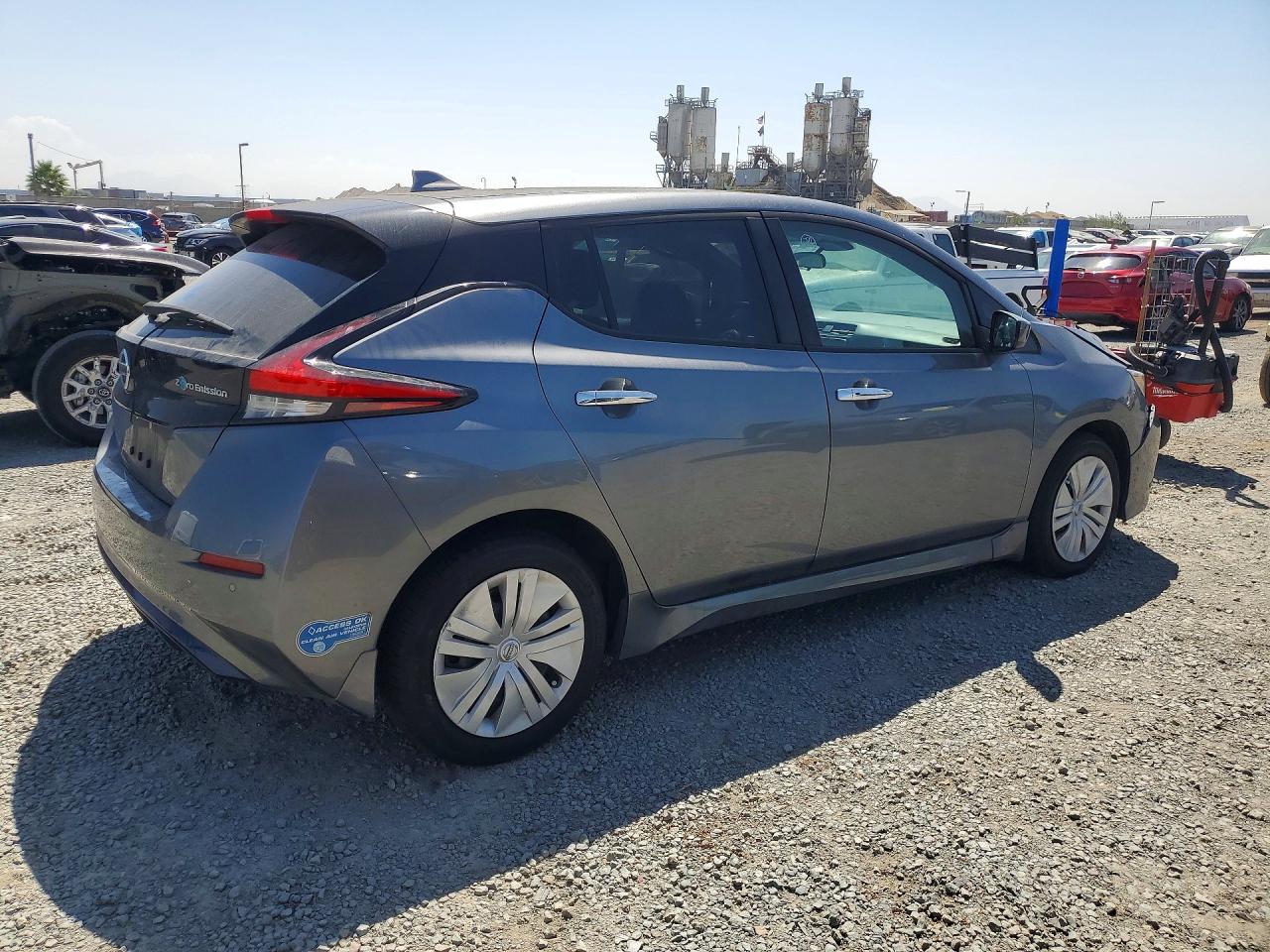 2020 NISSAN LEAF S — снимка 3