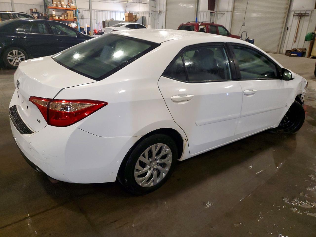 2017 TOYOTA COROLLA LE — снимка 3