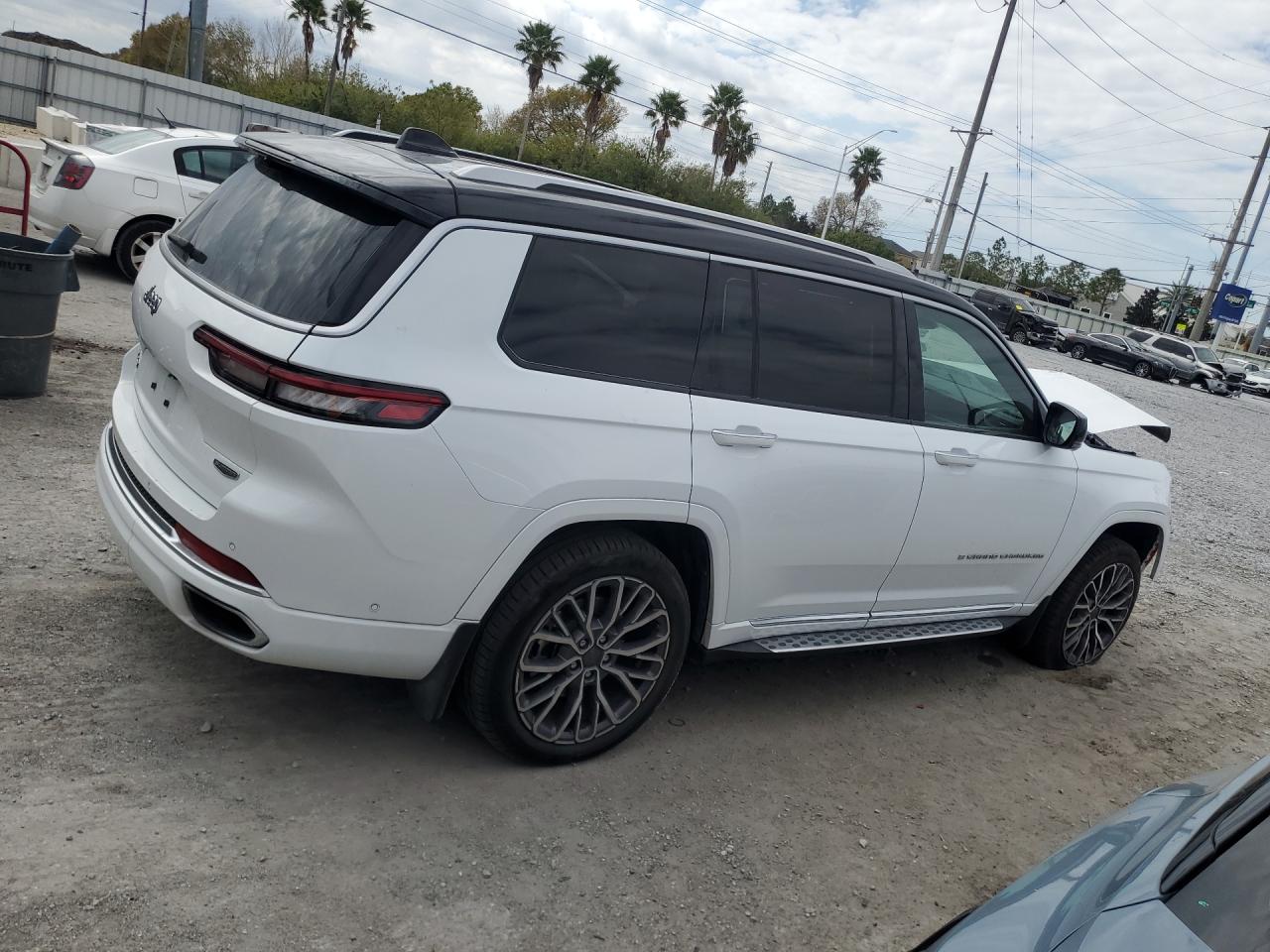 2022 JEEP GRAND CHEROKEE L SUMMIT — снимка 3