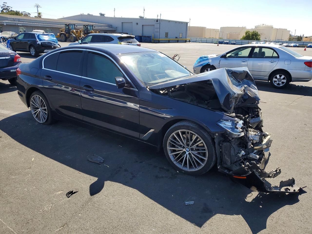 2020 BMW 530E — снимка 4