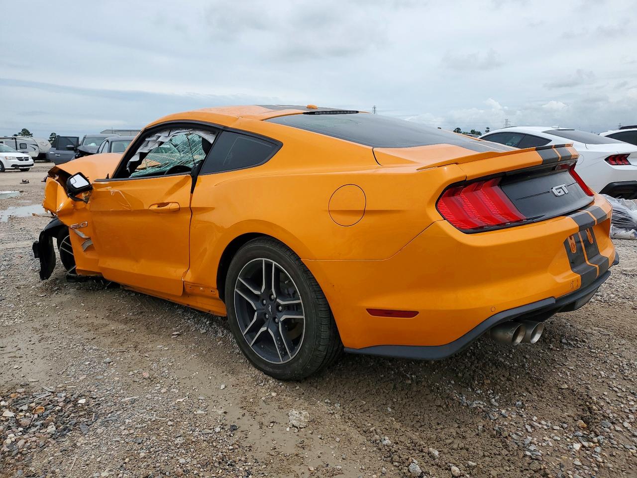 2019 FORD MUSTANG GT — снимка 2