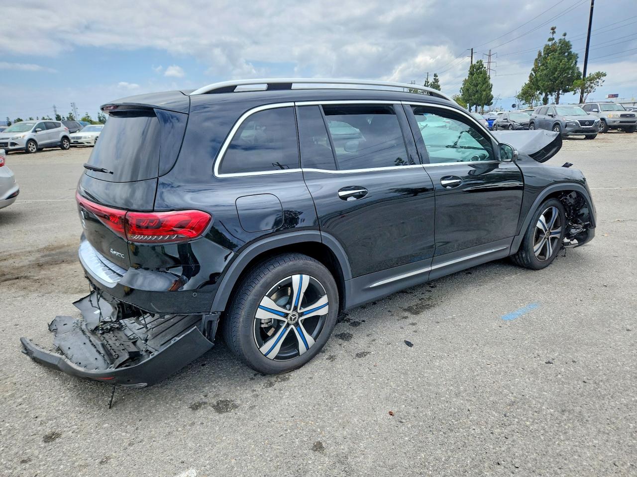 2023 MERCEDES-BENZ EQB 350 4MATIC — снимка 3