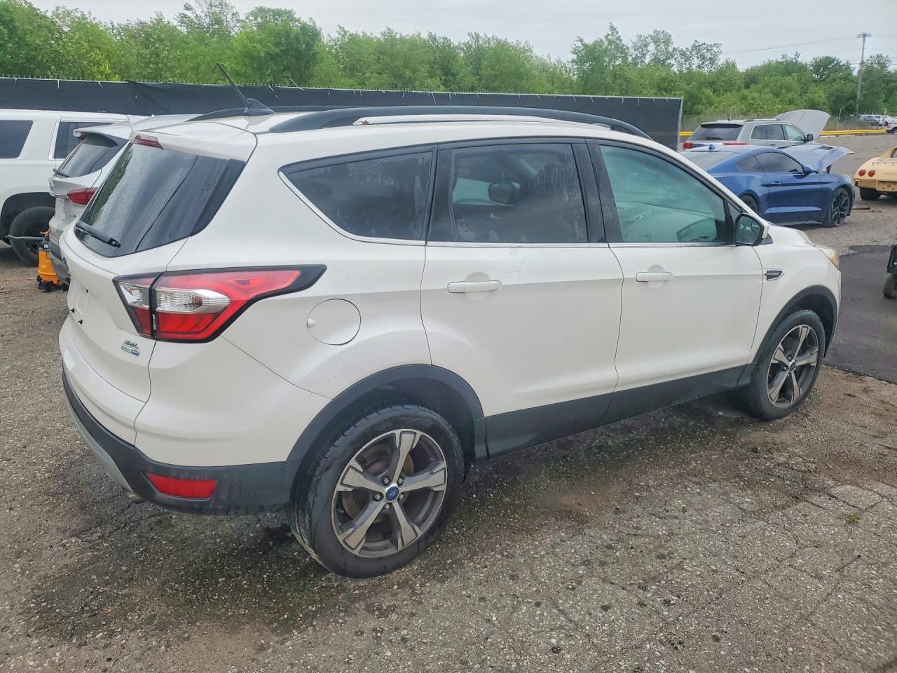 2018 FORD ESCAPE SEL — снимка 3
