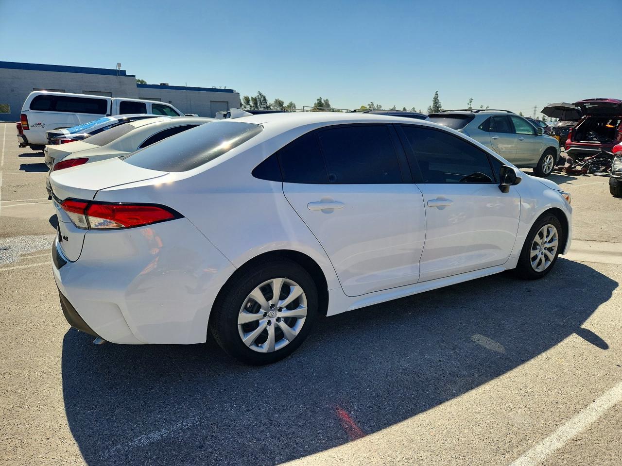 2025 TOYOTA COROLLA LE — снимка 3