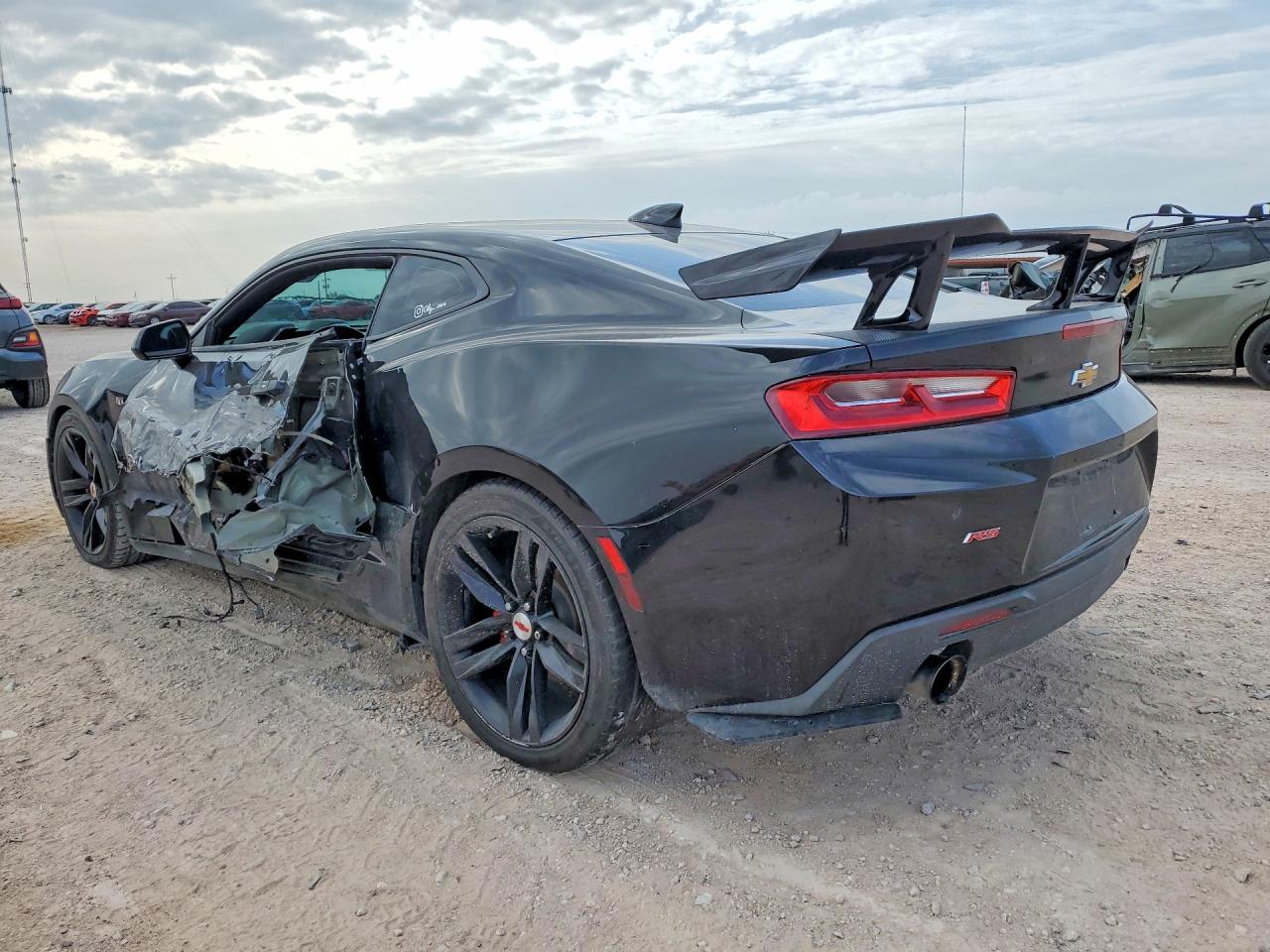 2017 CHEVROLET CAMARO LT — снимка 2