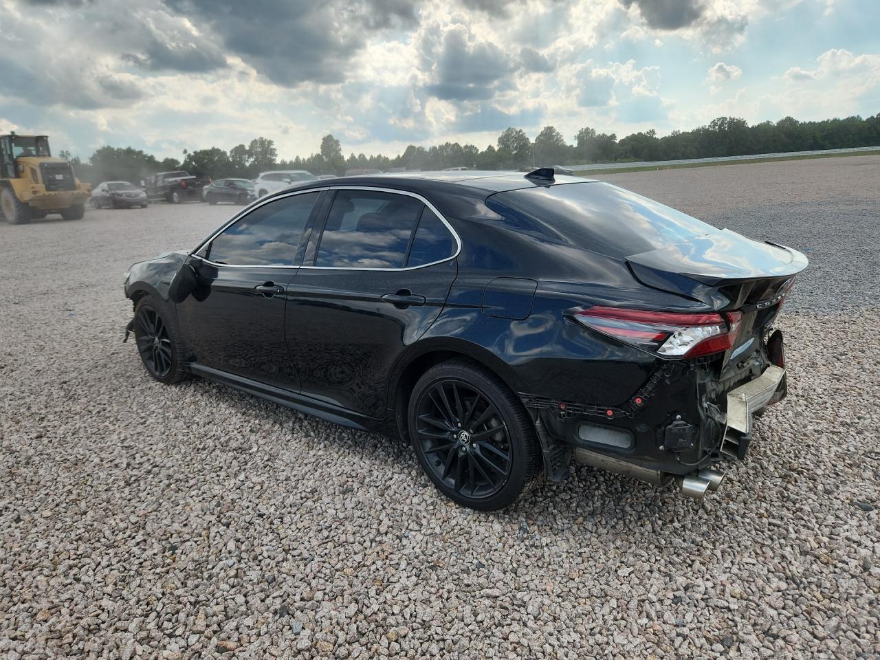 2022 TOYOTA CAMRY XSE — снимка 2