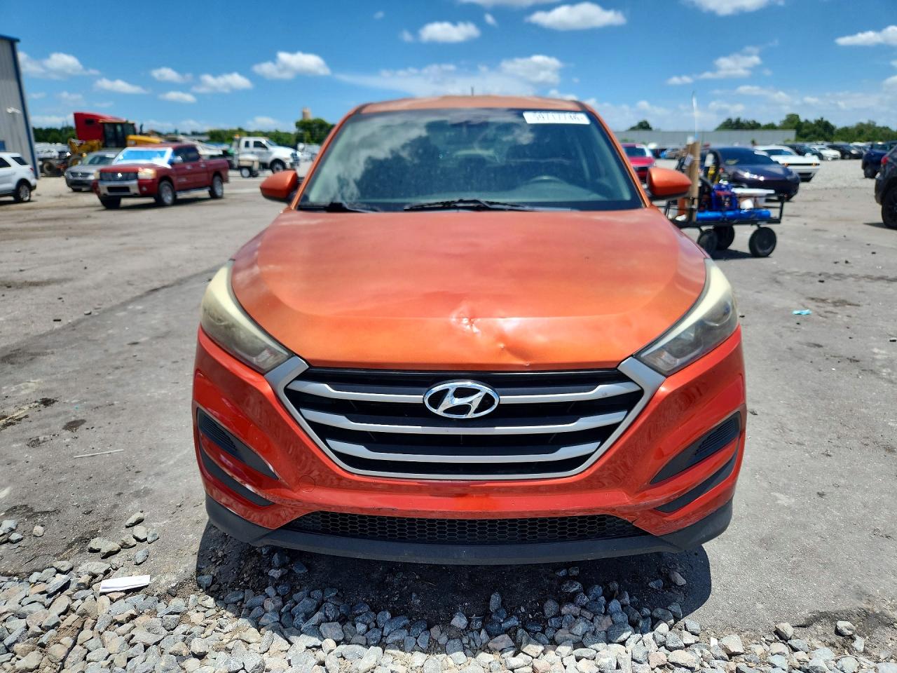 2017 HYUNDAI TUCSON SE — снимка 5