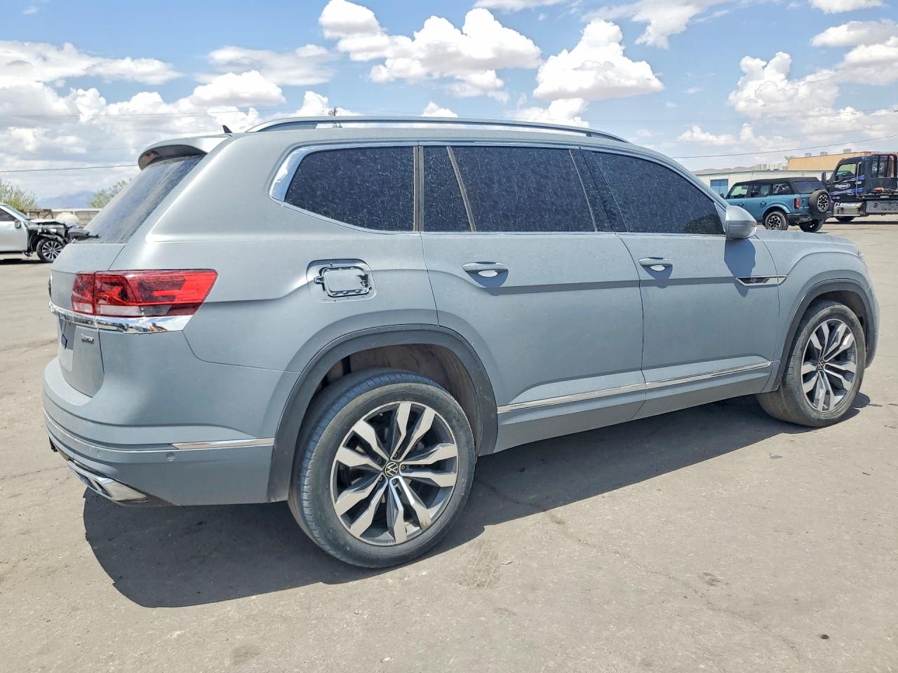 2023 VOLKSWAGEN ATLAS SEL PREMIUM R-LINE — снимка 3