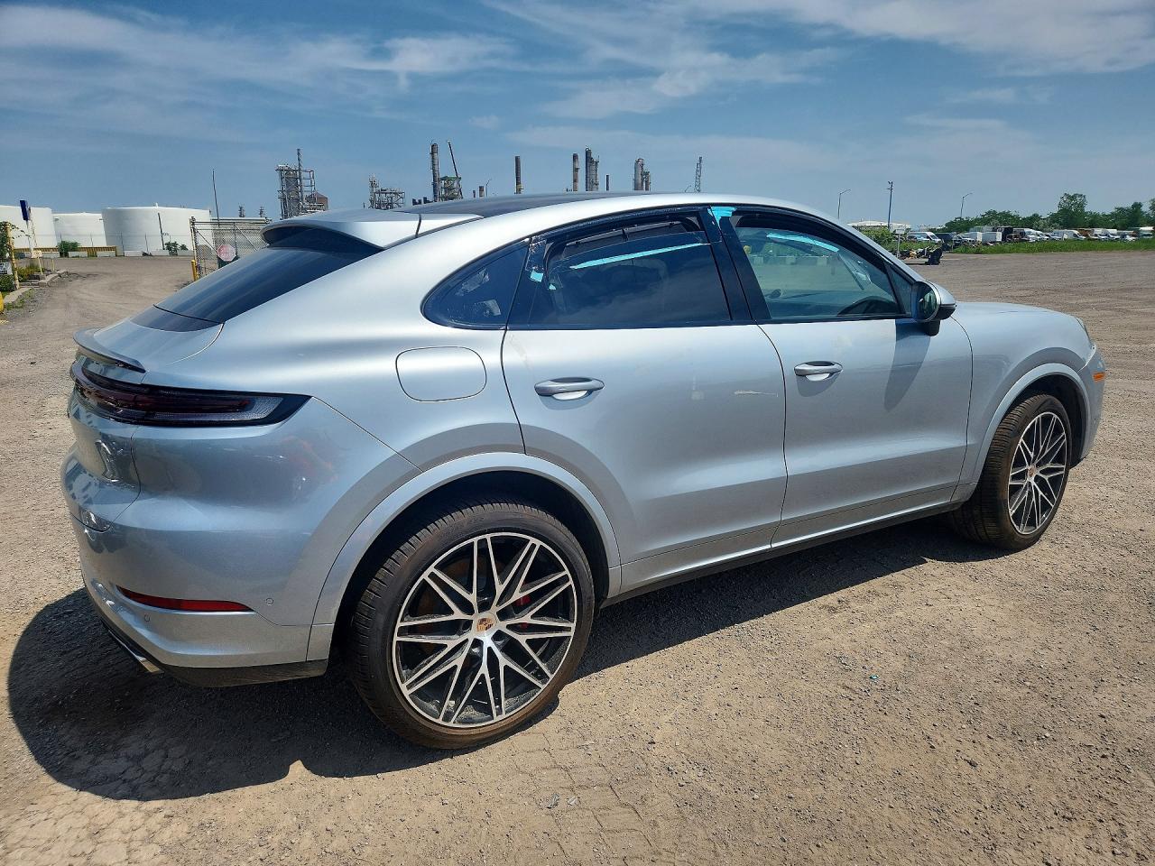 2026 PORSCHE CAYENNE S COUPE — снимка 3