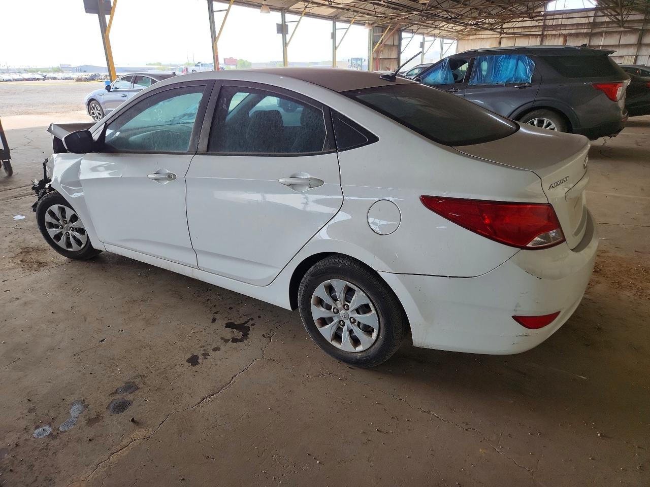 2016 HYUNDAI ACCENT SE — снимка 2