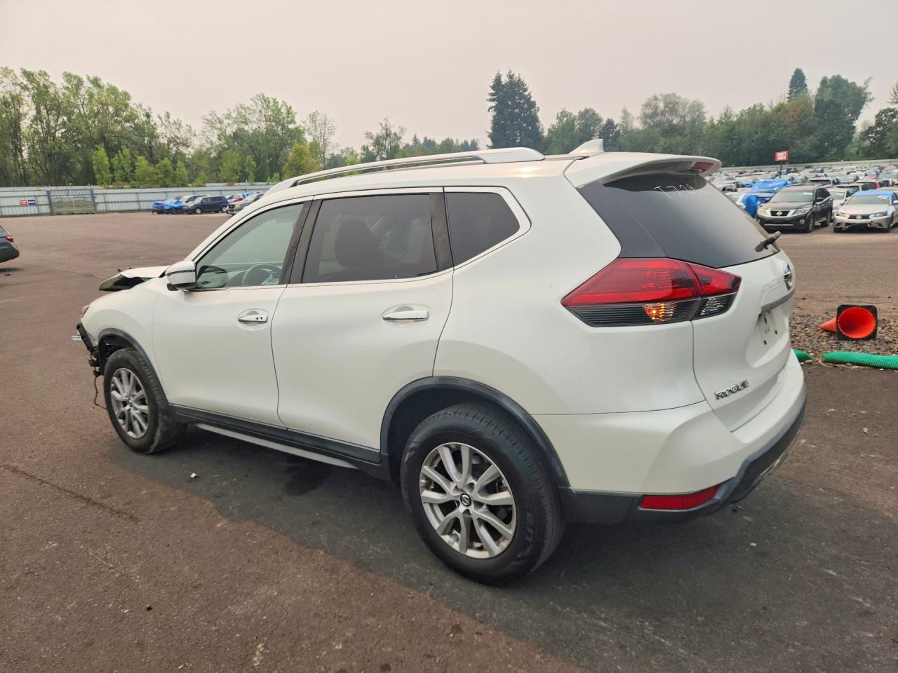 2018 NISSAN ROGUE SV — снимка 2