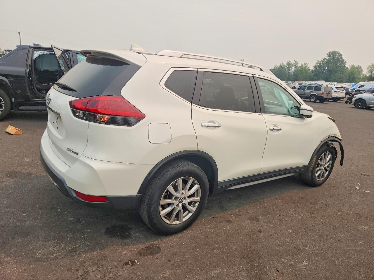 2018 NISSAN ROGUE SV — снимка 3