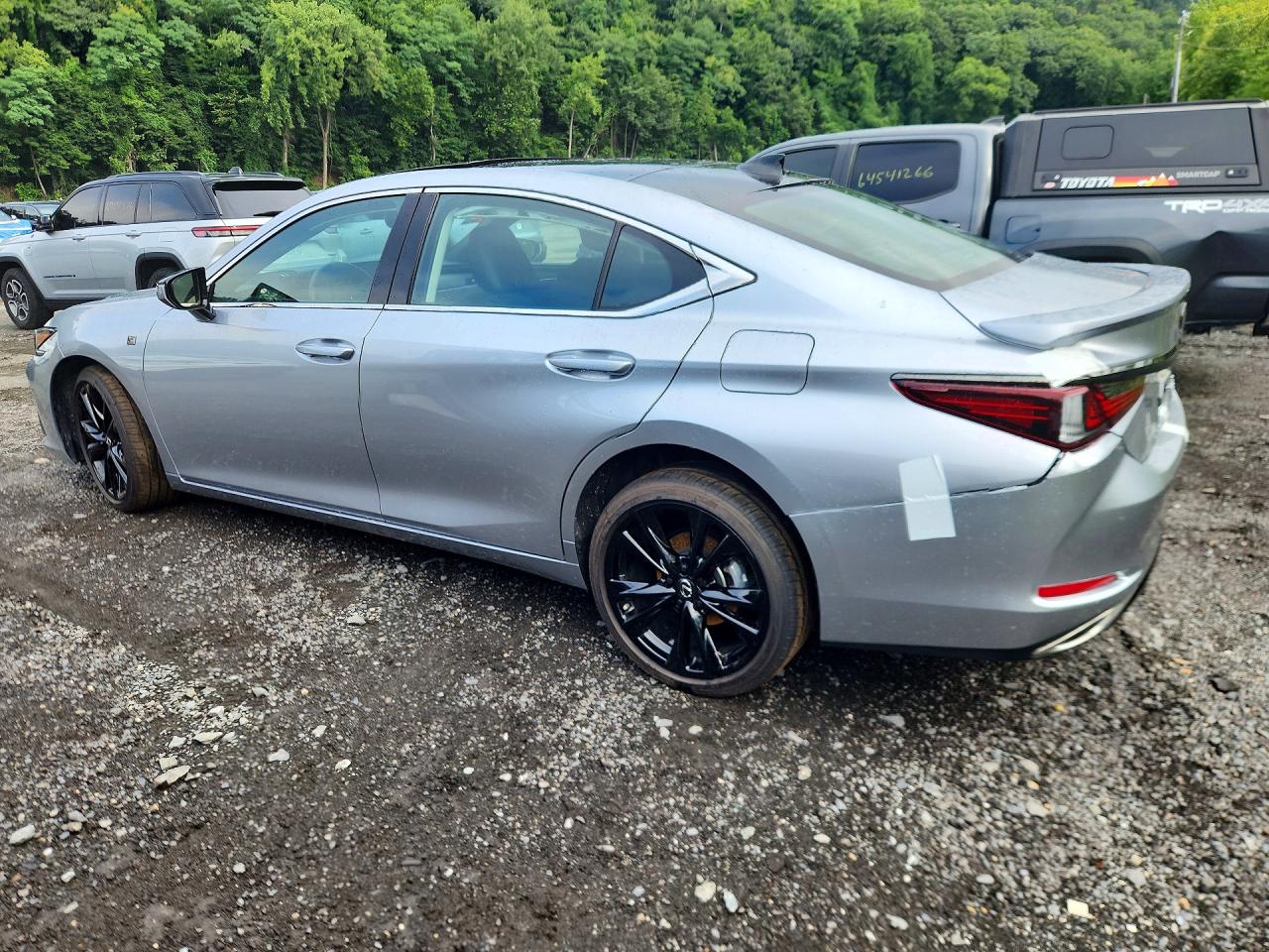 2025 LEXUS ES 350 F SPORT DESIGN — снимка 2