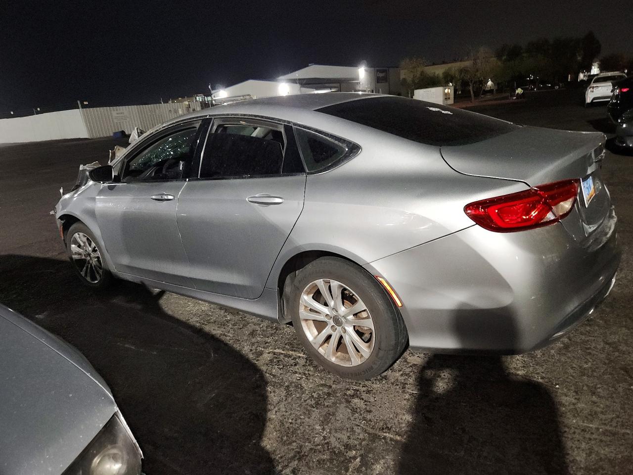 2015 CHRYSLER 200 LIMITED — снимка 2