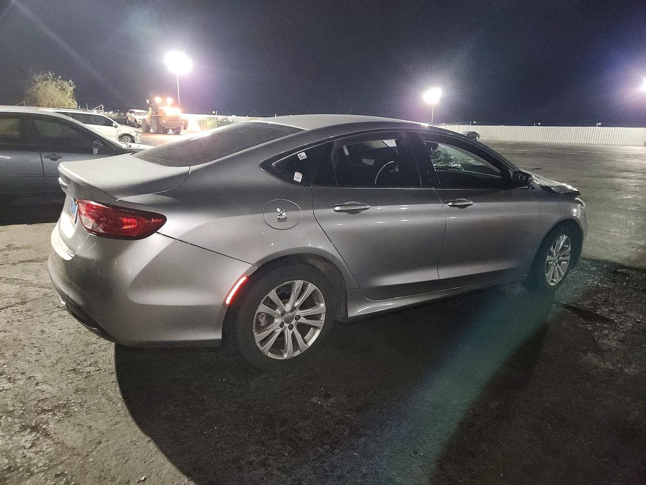 2015 CHRYSLER 200 LIMITED — снимка 3