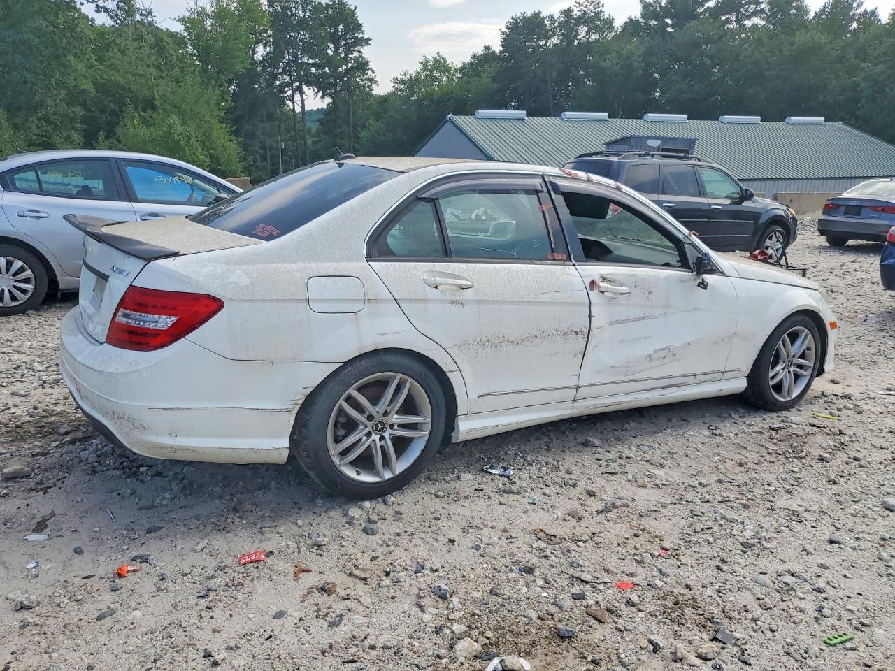 2013 MERCEDES-BENZ C 300 4MATIC — снимка 3