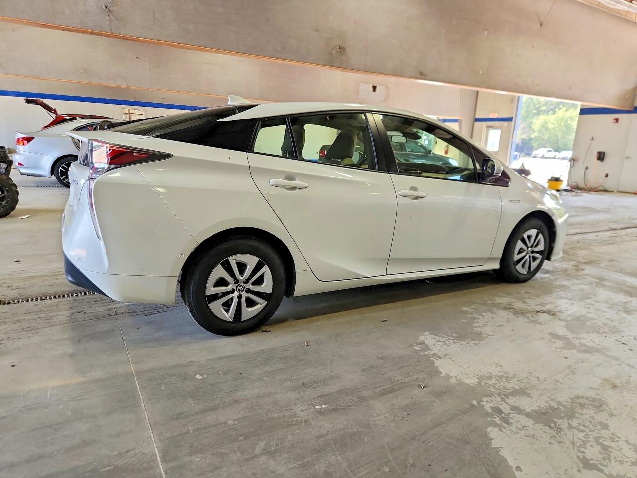 2017 TOYOTA PRIUS TWO — снимка 3