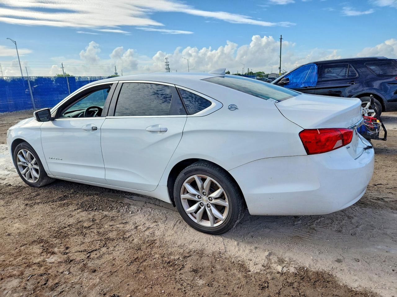 2017 CHEVROLET IMPALA LT — снимка 2
