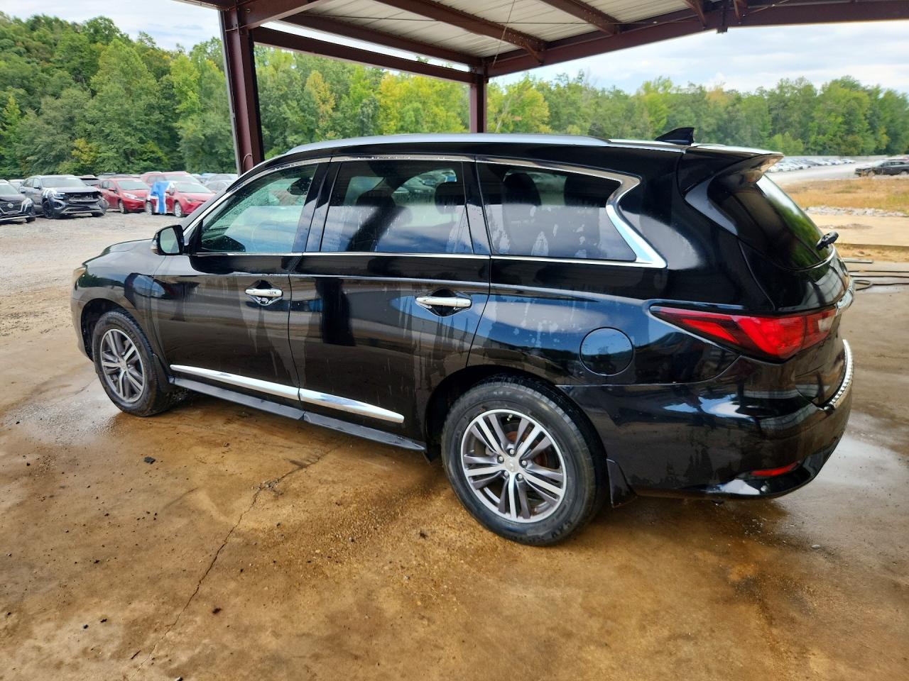 2019 INFINITI QX60 LUXE — снимка 2