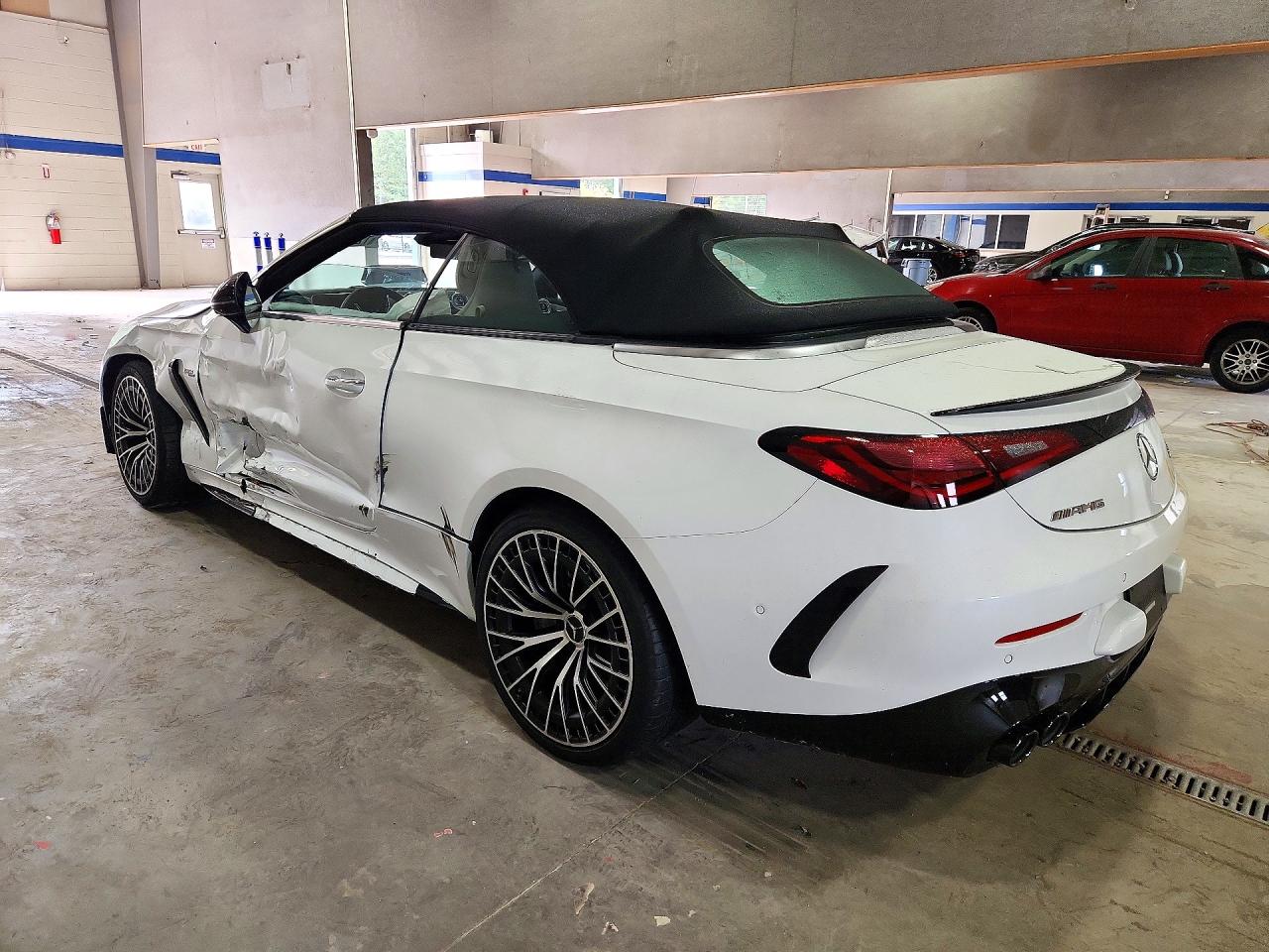 2026 MERCEDES-BENZ CLE AMG 53 4MATIC — снимка 2