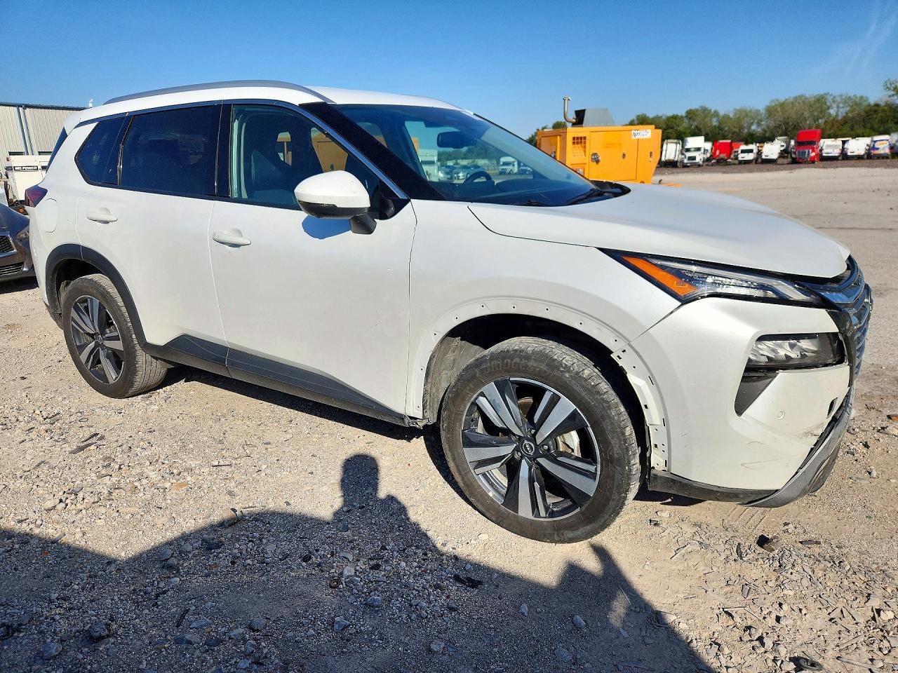 2026 NISSAN ROGUE SL — снимка 4