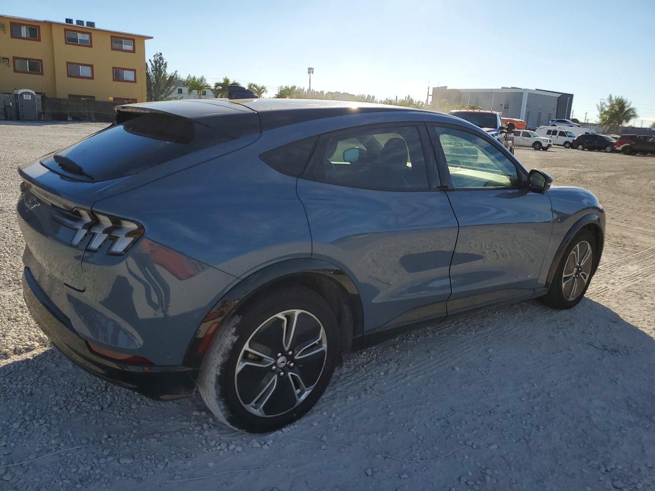 2023 FORD MUSTANG MACH-E PREMIUM — снимка 3