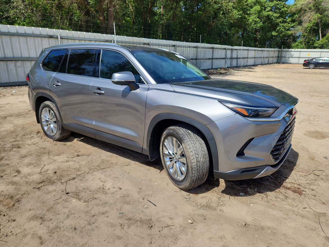 2026 TOYOTA GRAND HIGHLANDER PLATINUM — снимка 4