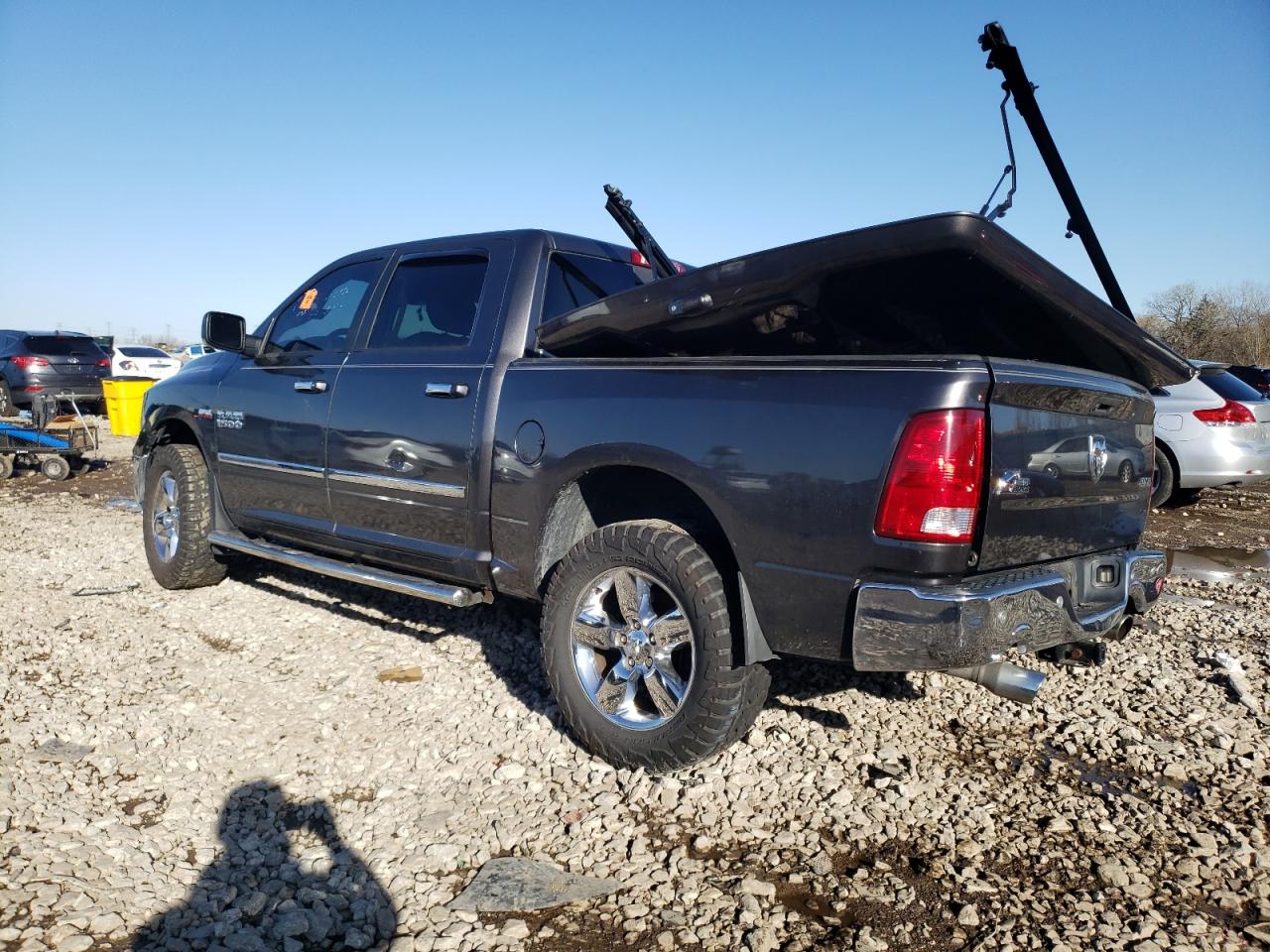 2018 RAM 1500 SLT — снимка 2