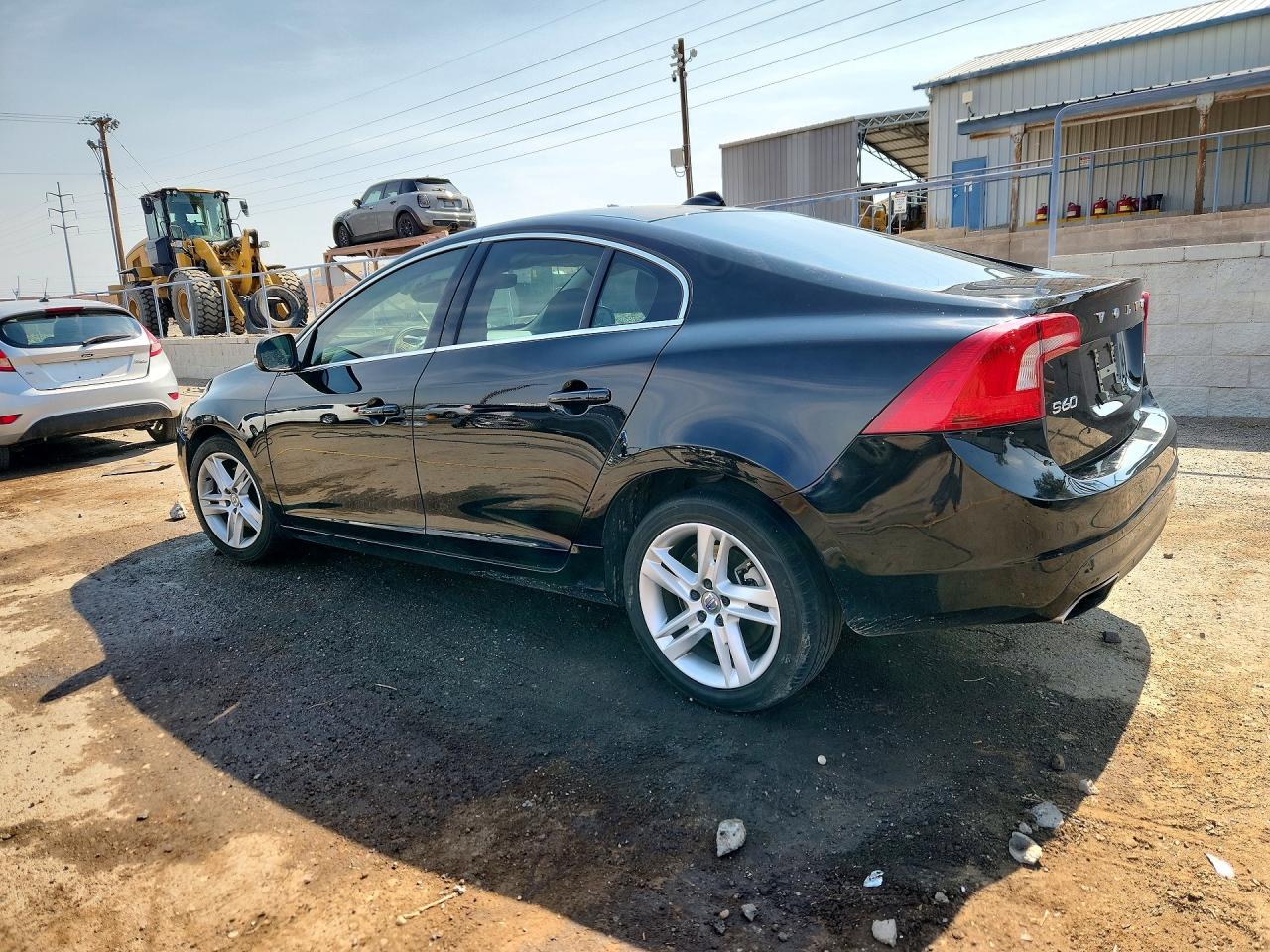 2015 VOLVO S60 PREMIER — снимка 2