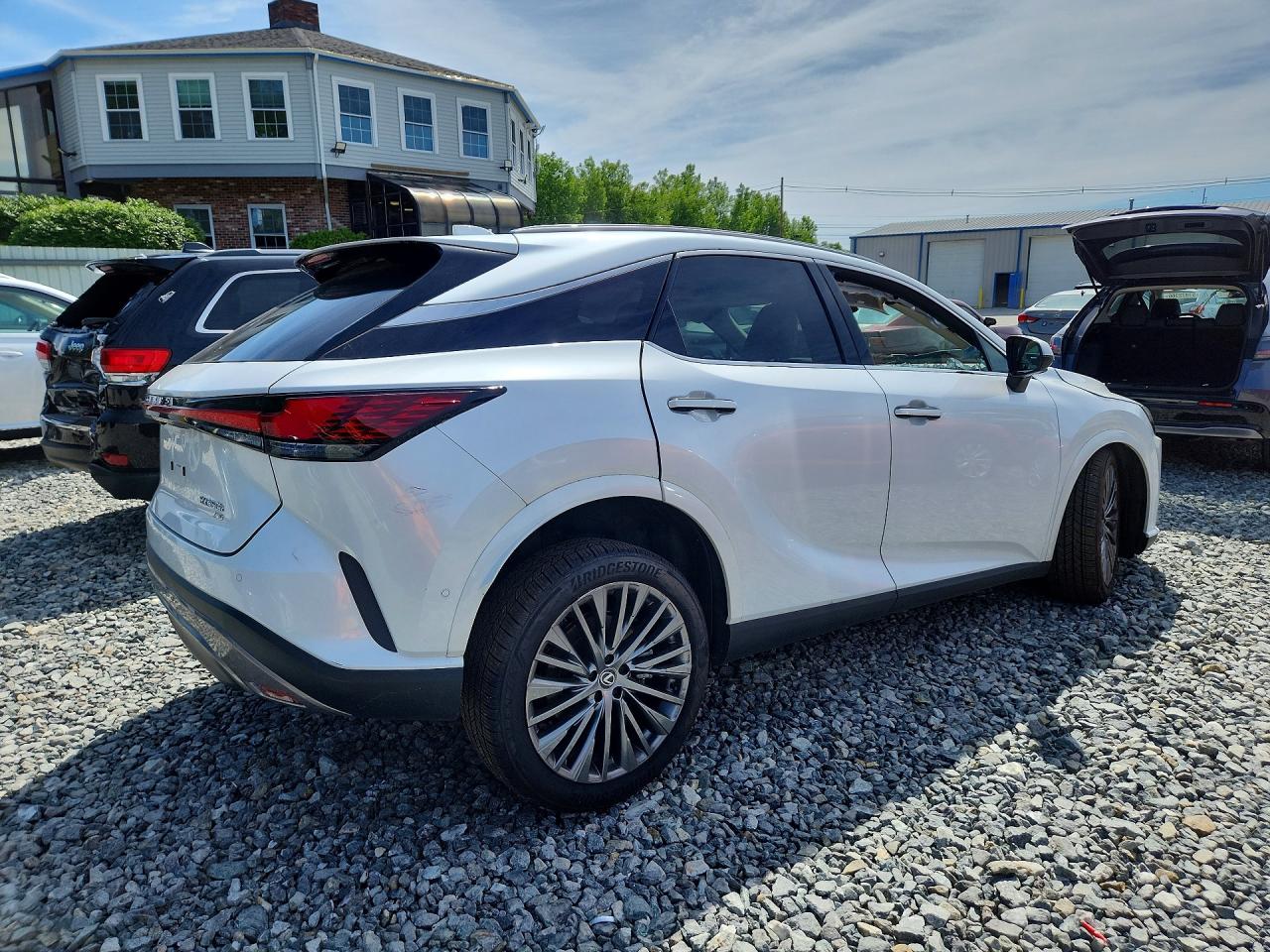 2025 LEXUS RX 350H LUXURY — снимка 3