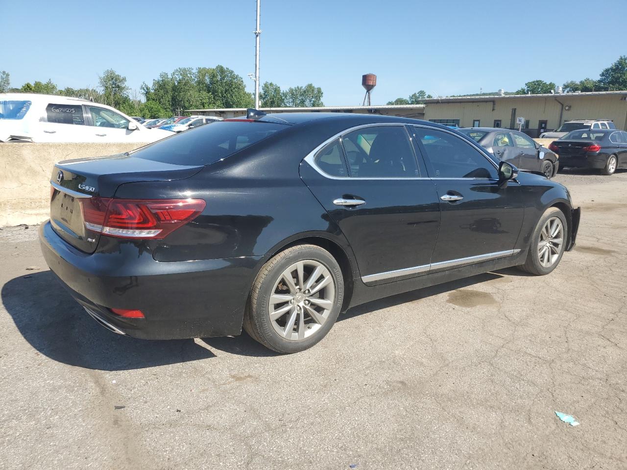 2015 LEXUS LS 460 — снимка 3