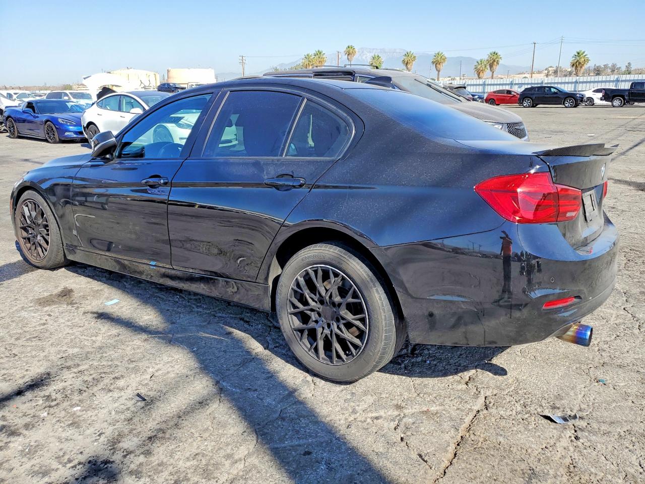 2018 BMW 320 I — снимка 2