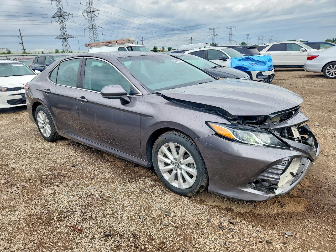 2019 TOYOTA CAMRY LE — снимка 4
