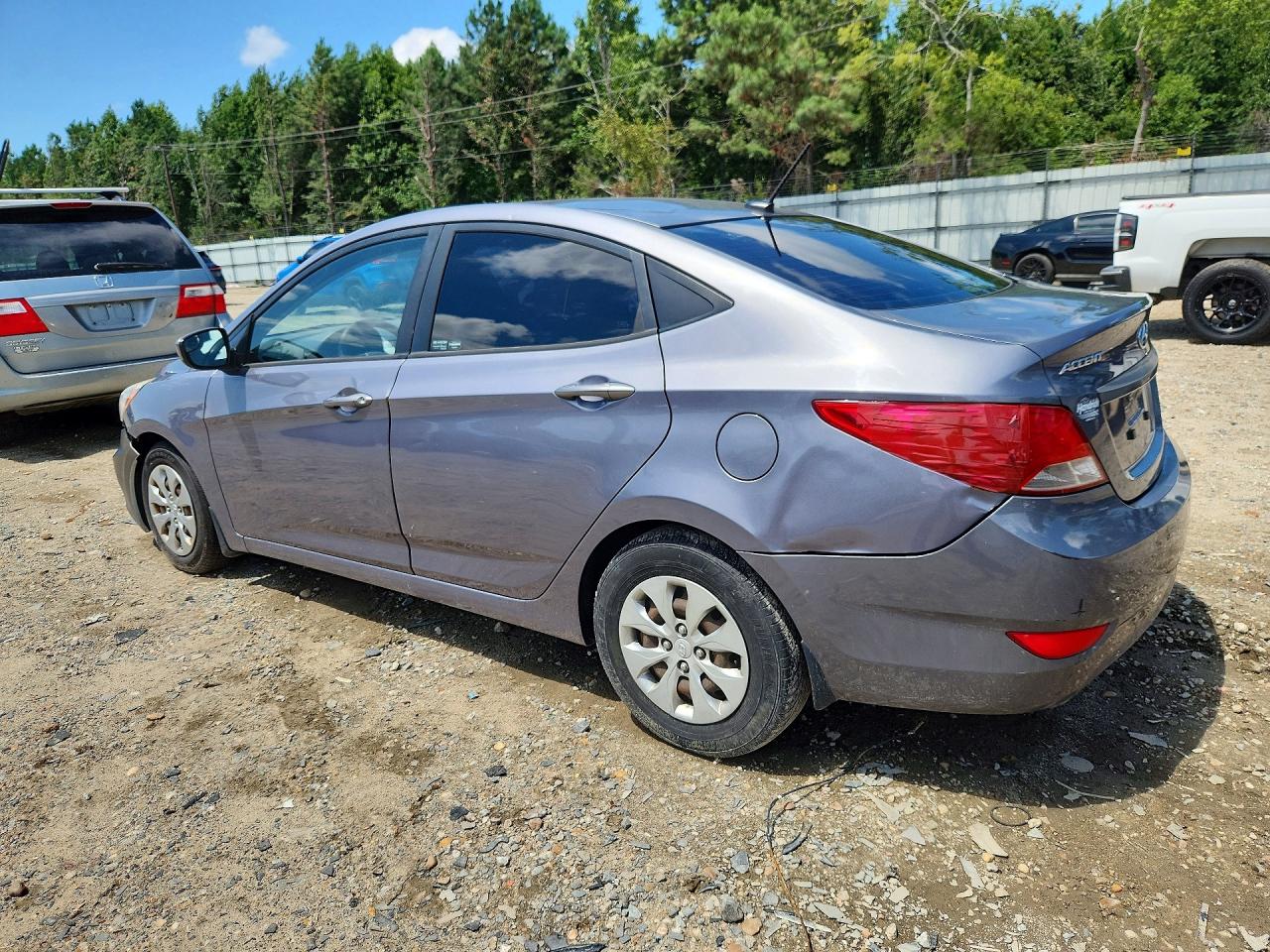 2016 HYUNDAI ACCENT SE — снимка 2