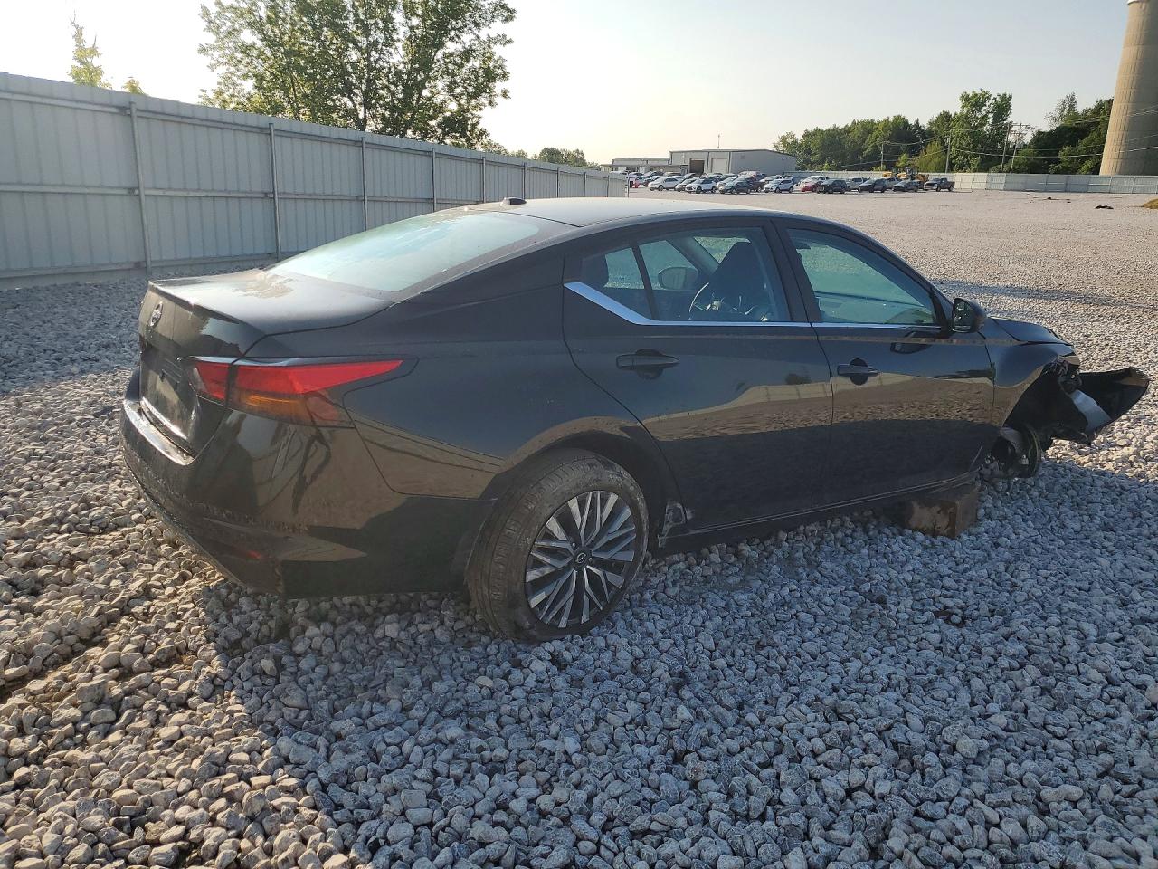 2026 NISSAN ALTIMA SV — снимка 3