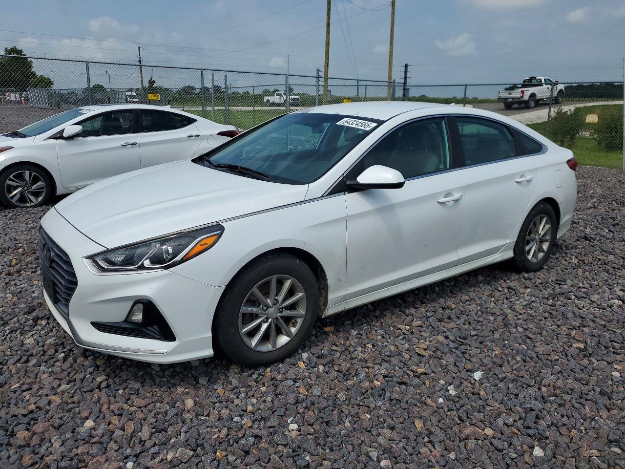 2018 HYUNDAI SONATA SE